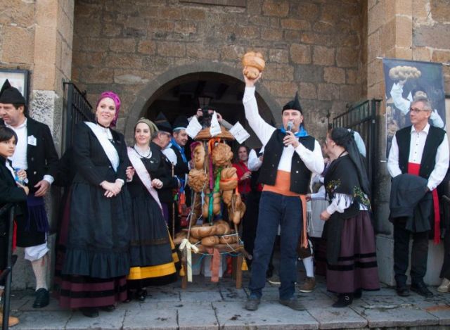 Redescubre Asturias en otoño con la Fiesta de Humanitarios | HCMN